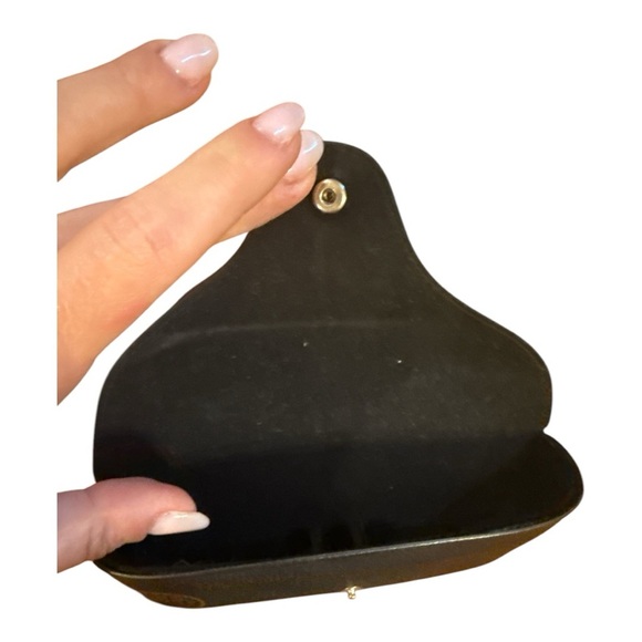 Ray-Ban Black Sunglasses Case - Picture 4 of 4